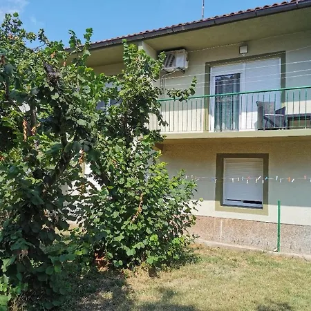 Kona Apartment Pula